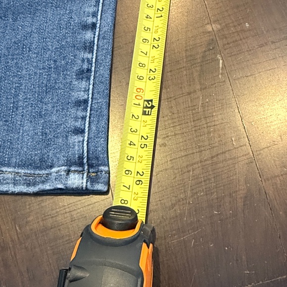 Frame Denim LeHigh Straight Jeans in Classic Blue - Picture 9 of 9